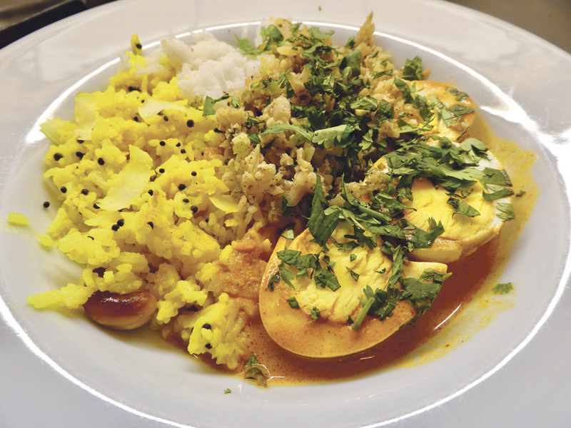 Limetten-Reis, Cremiges Curry, Blumenkohlsalat